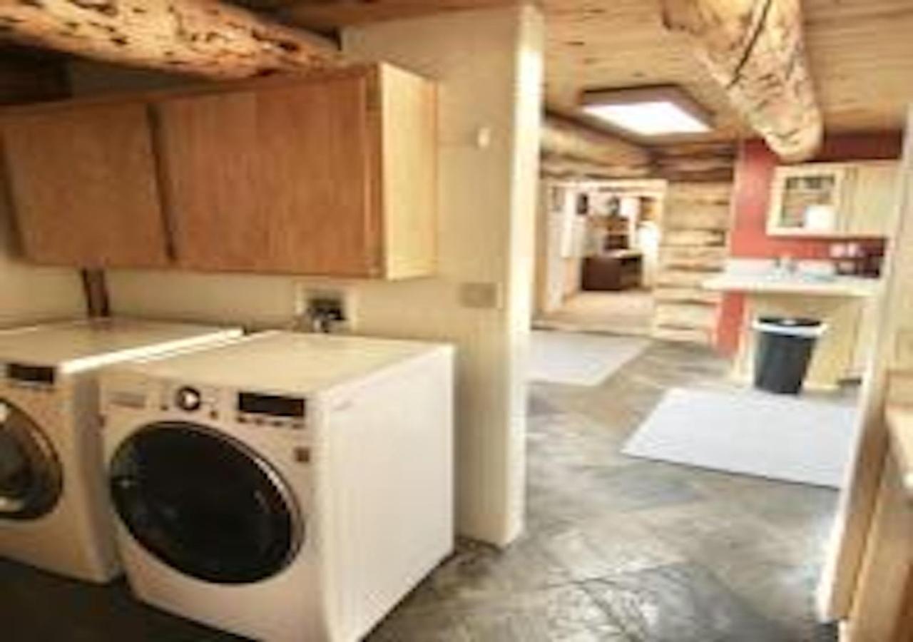 Log Haven In Blanding Villa Luaran gambar